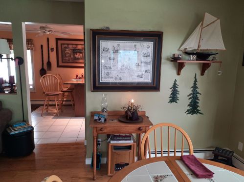 61 Scenic View Dr, Columbia NH  03576-3218 exterior