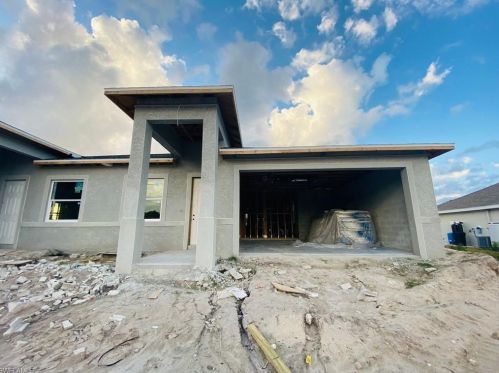 2200 Haviland Ave, Lehigh Acres, FL 33973-2665