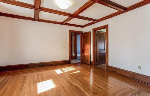 12 Macdonough Pl, Middletown CT  06457-3603 exterior