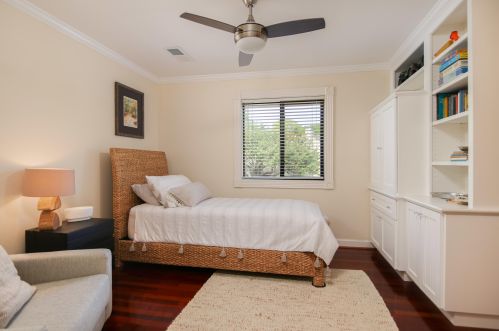 334 Sandpiper Dr, Mount Pleasant SC  29464-2834 exterior