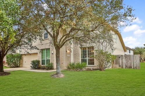 12023 Canyon Star Ln, Tomball, TX 77377-7883