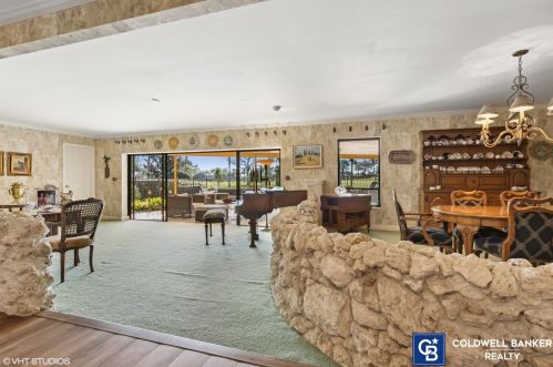5160 Woodland Lakes Dr, West Palm Beach, FL 33418-3966