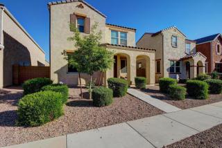 8972 Northview Ave, Glendale, AZ 85305-1622