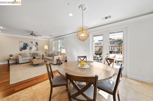 9744 Golden Sky Way, Gilroy CA  95020-9663 exterior