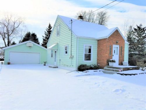 845 Airport Rd, Menasha, WI 54952-1460
