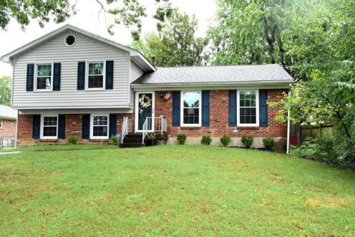 7711 Cedar Hollow Dr, Louisville, KY 40291-2420