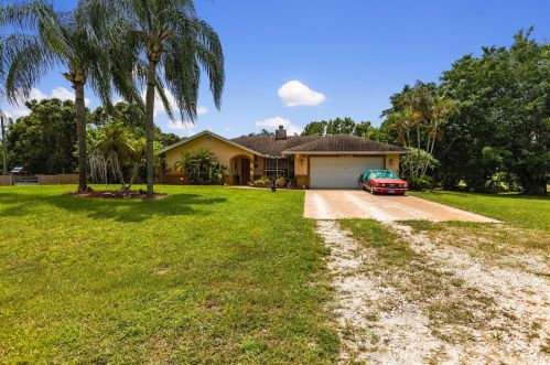 18466 47th Ct, Town Of Loxahatchee Groves, FL 33470-3591