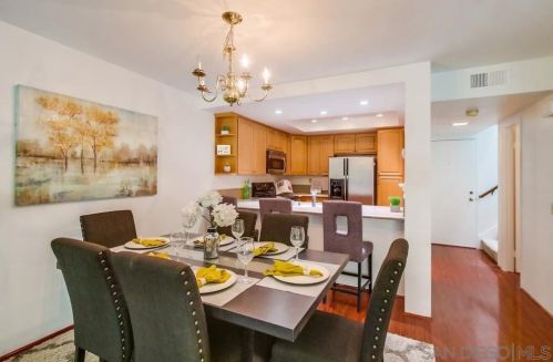 3275 Old Bridgeport Way, San Diego CA  92111-7733 exterior
