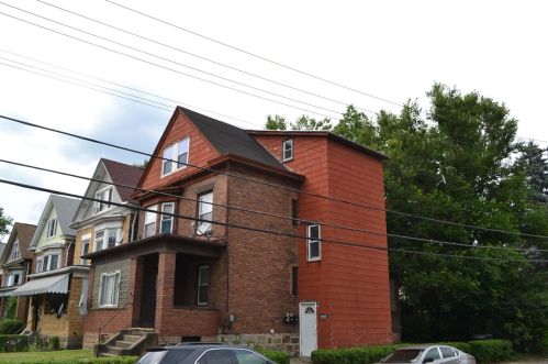 2023 Delaware Ave, Pittsburgh, PA 15218-1875