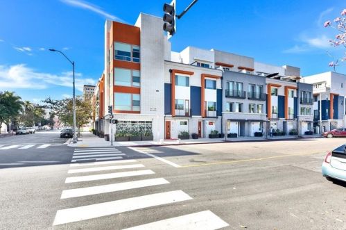 235 Elm Ave, Long Beach, CA 90802-3114