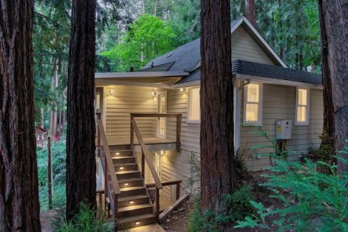 20920 Nez Perce Trl, Los Gatos CA  95033-8829 exterior