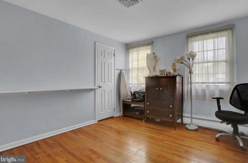 418 Blacklatch Ln, Camp Hill PA  17011-8414 exterior