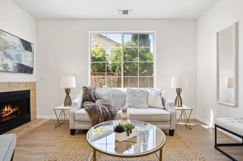 2281 Woodset Dr, San Jose, CA 95116-2592