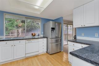 14258 112th Pl, Kirkland, WA 98034-1002