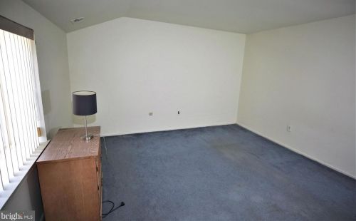 1 Allison Rd, East Windsor NJ  08520-2629 exterior