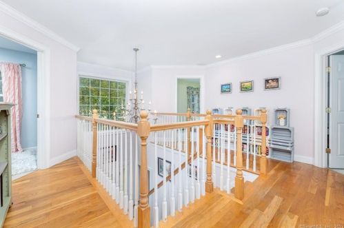 93 Deer Run Dr, Colchester CT  06415-1806 exterior