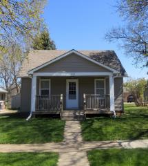 810 H St, Wright, IA 52577-1628
