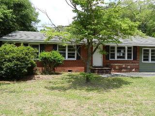 4809 Greenway Ave, Wilmington, NC 28403-1517