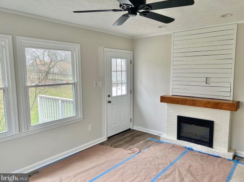 627 Granny Smith Rd, Linden, VA 22642-6229