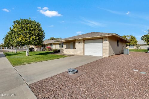 11050 Tonada Dr, Sun City, AZ 85351-4658