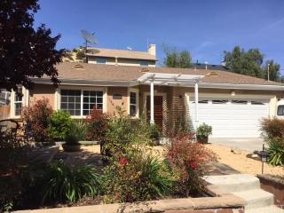 30301 Trellis Rd, Santa Clarita, CA 91384-4667