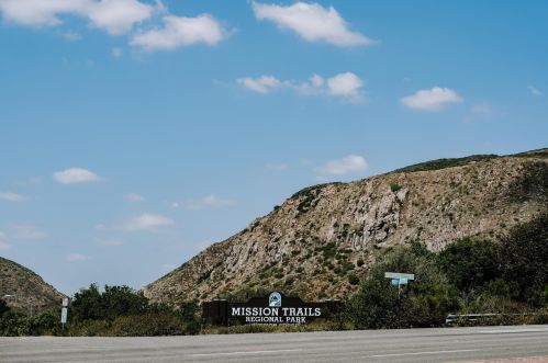 6491 Bell Blf Ave, San Diego CA 92119-1046 exterior