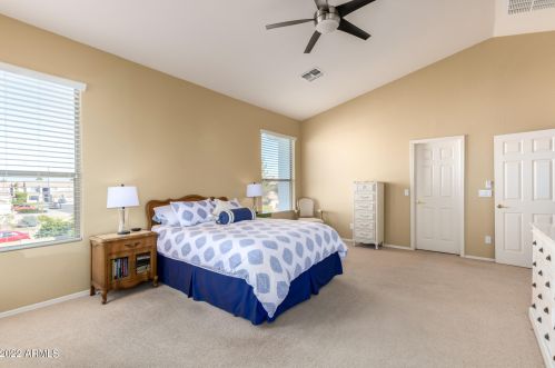 4066 Olive Ave, Gilbert AZ 85234-7904 exterior