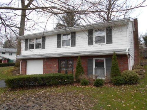 132 Crestmont Dr, Shippenville, PA 16254-8634