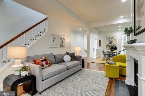 421 1st St, Washington DC 20003-1827 exterior