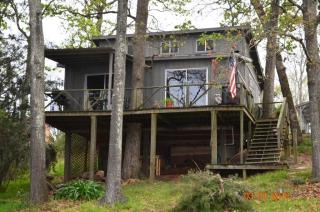 178 Johns Dr, Livingston, TX 77351-6817