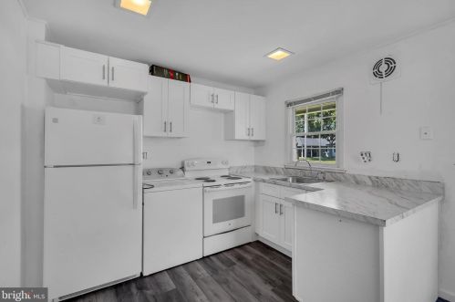 34 Spindletop Ln, Willingboro NJ  08046-1417 exterior