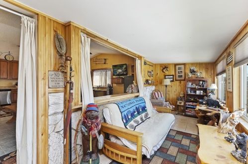 1037 Mountain View Blvd, Big Bear City CA  92314 exterior