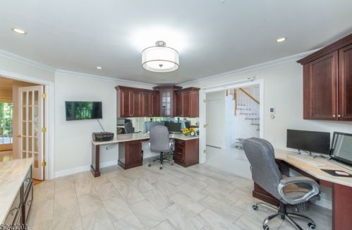 19 Marisa Ct, West Milford NJ  07480-3000 exterior