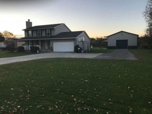 5308 Heywood Rd, Sandusky, OH 44870-8310