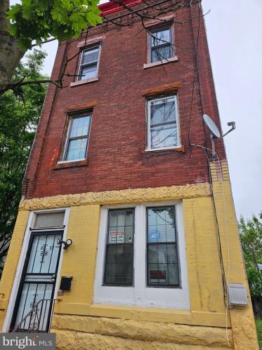 2217 19th St, Philadelphia, PA 19132-4318