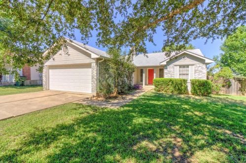 313 Caladium Dr, Georgetown TX  78626-4772 exterior