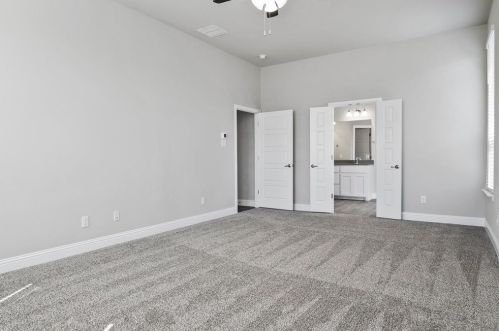 1105 Whispering Hills Dr, Midlothian TX  76063-6603 exterior