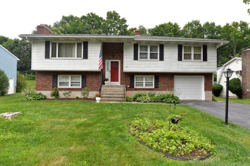 471 Country Club Rd, Waterbury, CT 06708-3238
