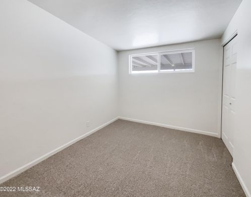 939 Nebraska St, Tucson AZ  85706-2333 exterior