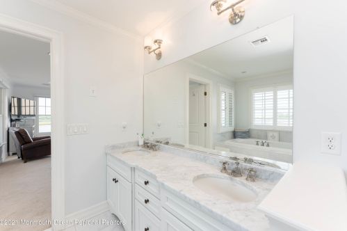 206 River Mist Way, Brielle NJ  08730-1473 exterior