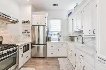 1015 26th St, Galveston TX  77550-4412 exterior