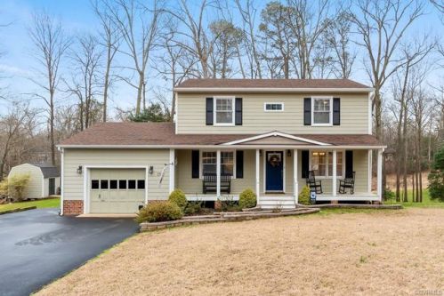 3517 Woodland Cir, Quinton, VA 23141-1585