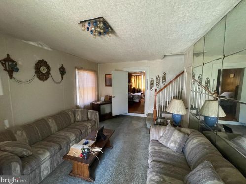 3918 1st St, Washington, DC 20032-1401