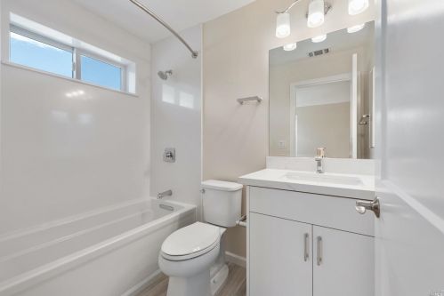4420 Lahinch Ln, Santa Rosa CA  95403-0100 exterior