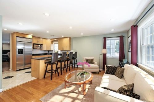 124 Woodruff Ave, Scarsdale, NY 10583-5516