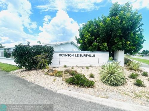 1801 22nd Way, Boynton Beach, FL 33426-7133