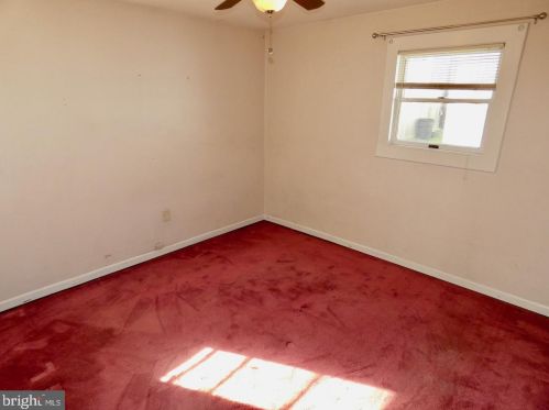 2219 Henlopen Ave, Wilmington DE  19804-3621 exterior