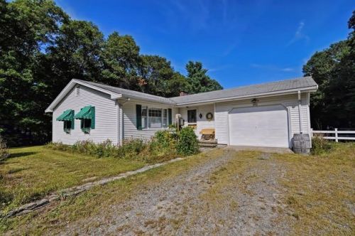 192 Dighton Ave, Taunton, MA 02780-4321