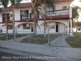 2101 Alta Vista Dr, Bakersfield CA  93305-3251 exterior