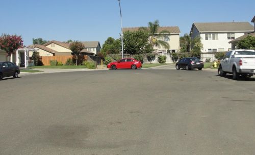 2216 Clock Tower Ct, Riverbank, CA 95367-9427